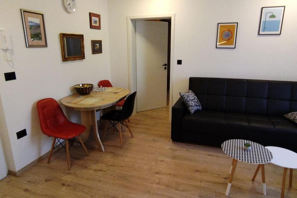 Cute Apartment Marla Art Close To Center PUY Eksteriør bilde